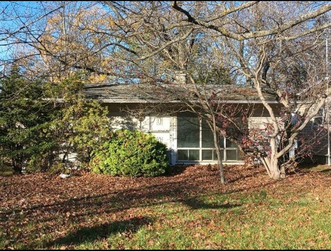 Single-family rental exterior before the refresh